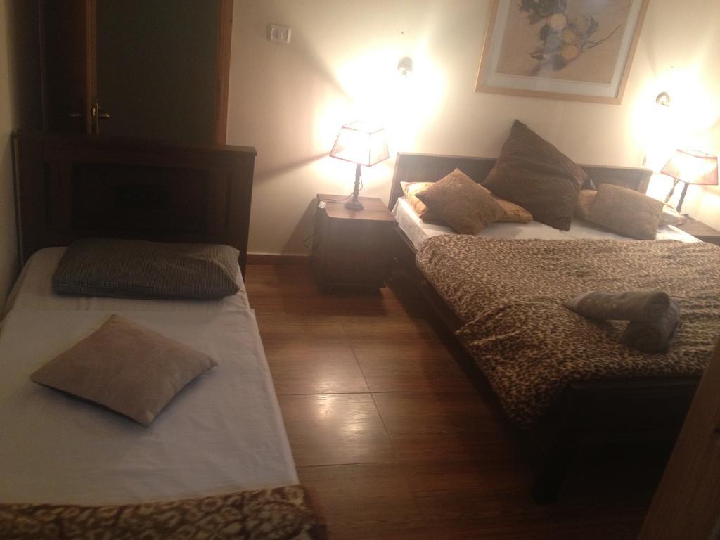 Akko Gate Hostel Room photo