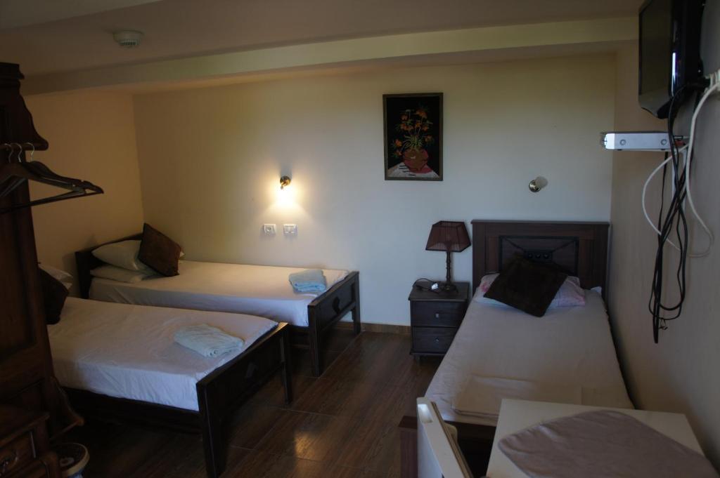 Akko Gate Hostel Room photo